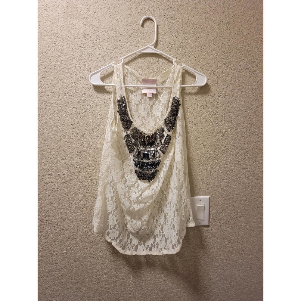Romeo And Juliet Full Lace Blouse With Sequen And Beading Aroubd The Neck Sz M